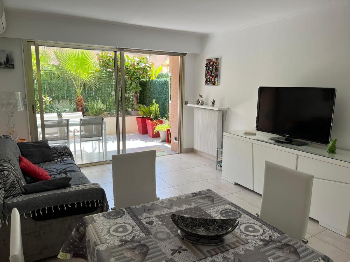 Apartment Cannes Rico Beach Екстер'єр фото